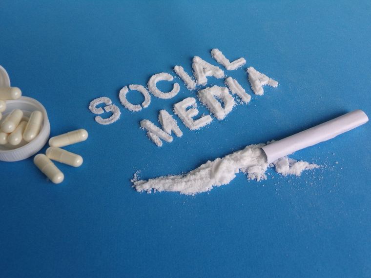 Social media lines